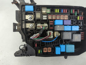 2014-2019 Toyota Corolla Fusebox Fuse Box Panel Relay Module P/N:82662-02660 7627 XA1 Fits Fits 2014 2015 2016 2017 2018 2019 OEM Used Auto Parts