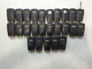 Lot of 25 Chevrolet Keyless Entry Remote Fob MIXED FCC IDS MIXED PART