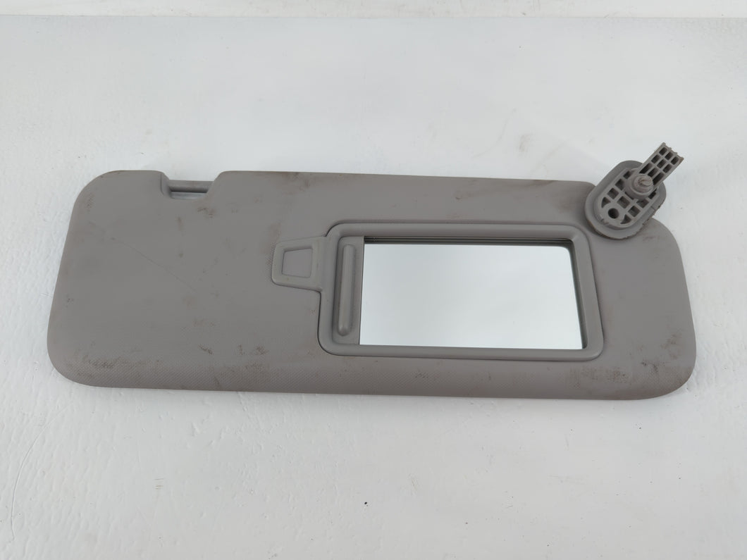 2017-2020 Hyundai Elantra Sun Visor Shade Replacement Passenger Right Mirror Fits Fits 2017 2018 2019 2020 OEM Used Auto Parts