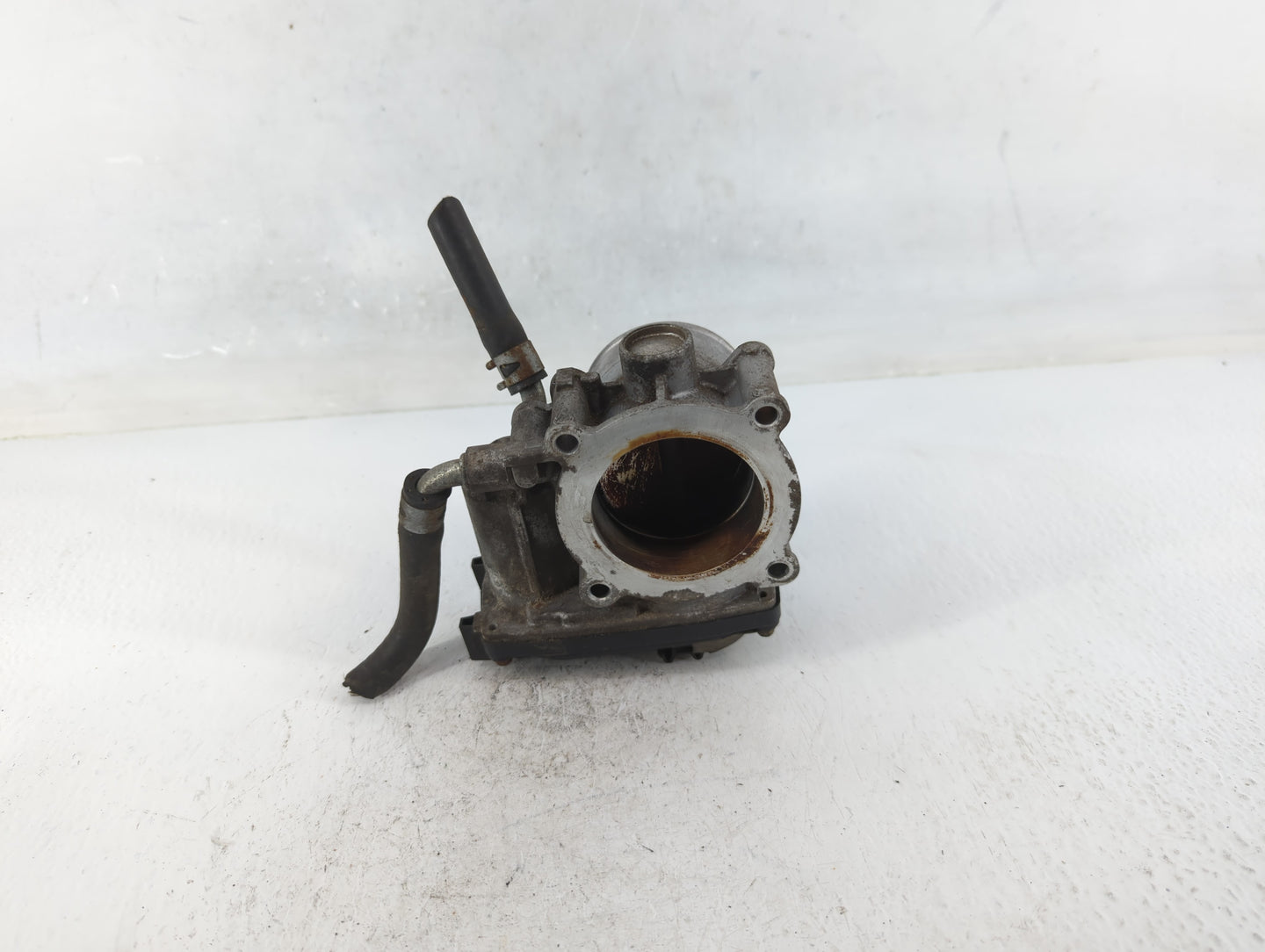 2013-2017 Mitsubishi Outlander Sport Throttle Body Fits Fits 2013 2014 2015 2016 2017 OEM Used Auto Parts - Oemusedautoparts1.com