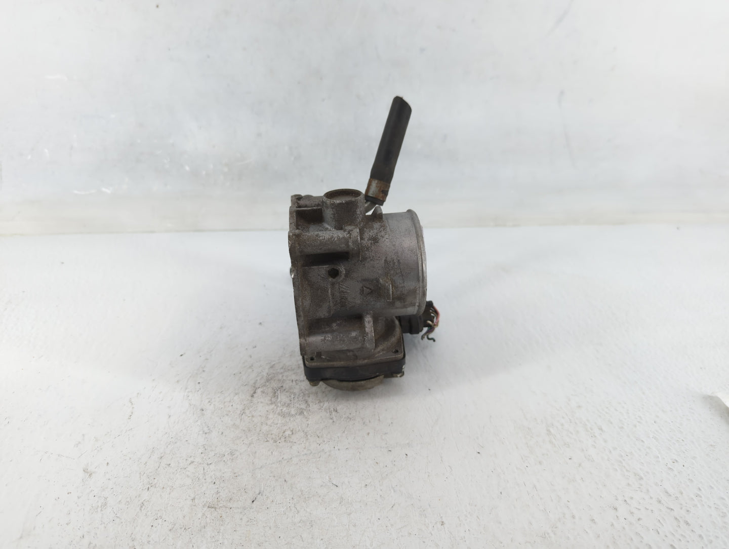 2013-2017 Mitsubishi Outlander Sport Throttle Body Fits Fits 2013 2014 2015 2016 2017 OEM Used Auto Parts - Oemusedautoparts1.com