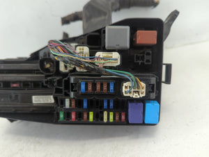 2012-2017 Toyota Camry Fusebox Fuse Box Panel Relay Module P/N:82720-33250A Fits Fits 2012 2013 2014 2015 2016 2017 OEM Used Auto Parts