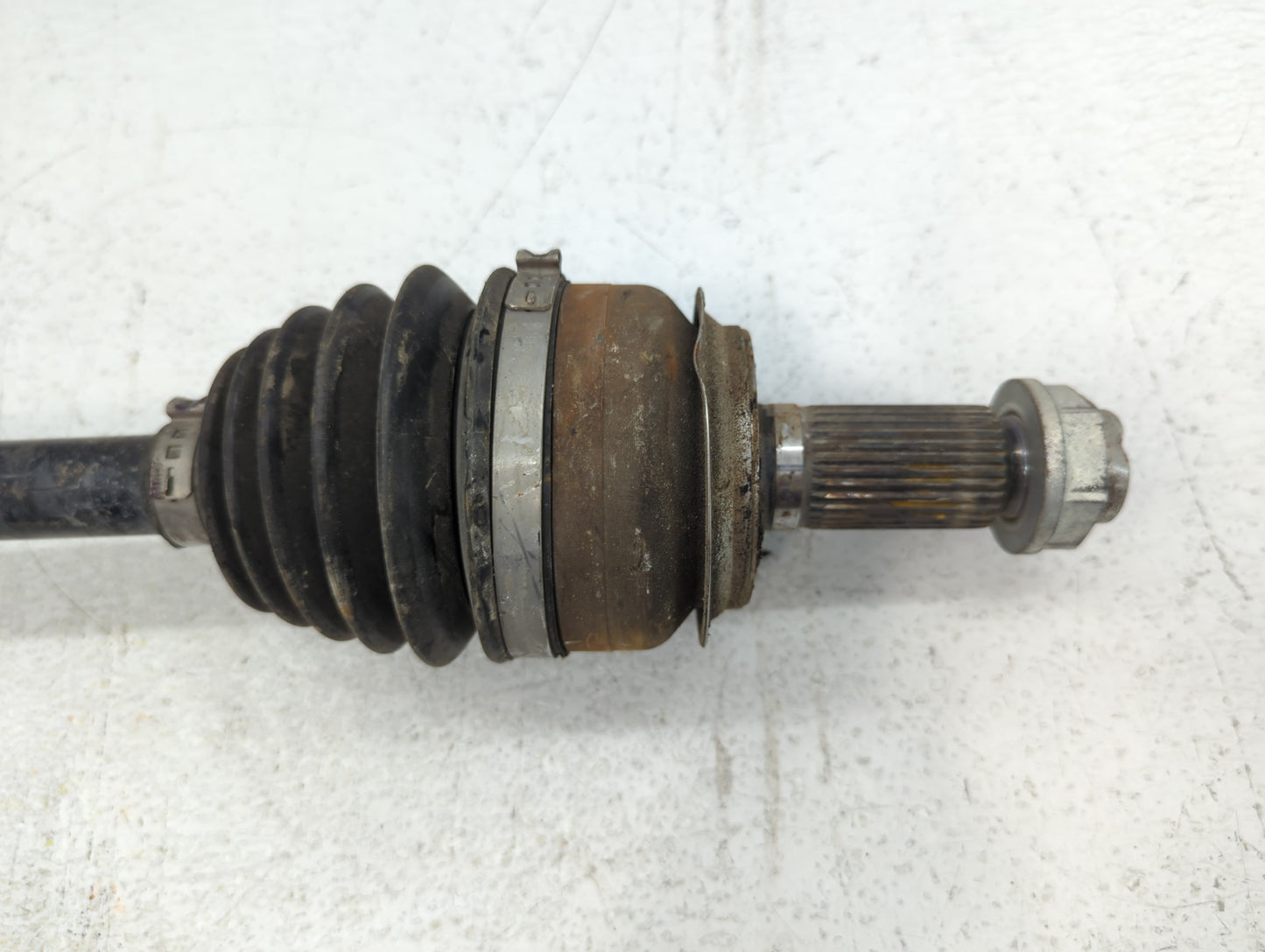 2015-2016 Honda Cr-v Axle Shaft Front Passenger Cv C/v - Oemusedautoparts1.com