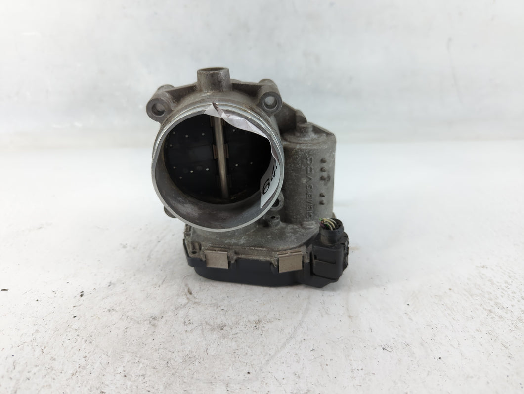 2009-2017 Audi Q5 Throttle Body P/N:06E 133 062 C Fits Fits 2008 2009 2010 2011 2012 2013 2014 2015 2016 2017 2018 2019 OEM Used Auto Parts