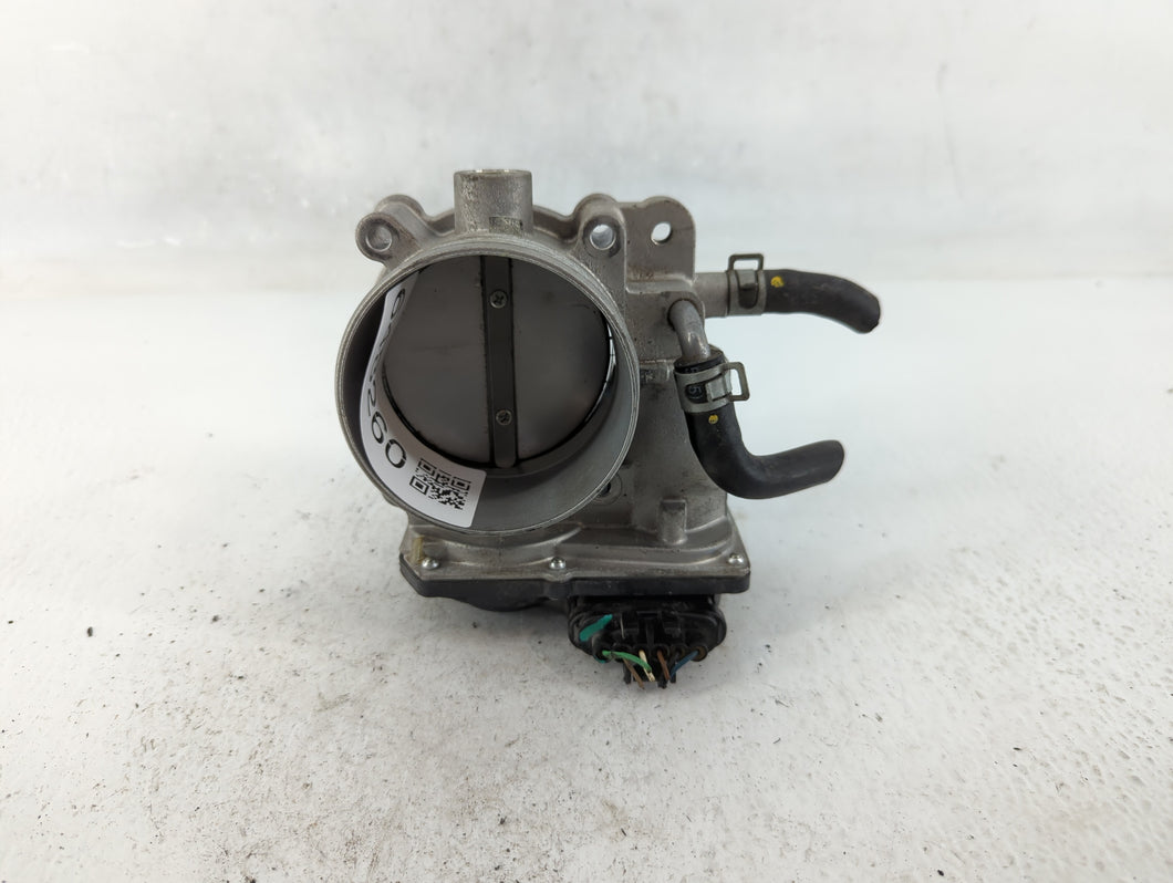 2012-2017 Hyundai Azera Throttle Body P/N:5312 1T28 35100-3CAA0 Fits Fits 2012 2013 2014 2015 2016 2017 2018 OEM Used Auto Parts