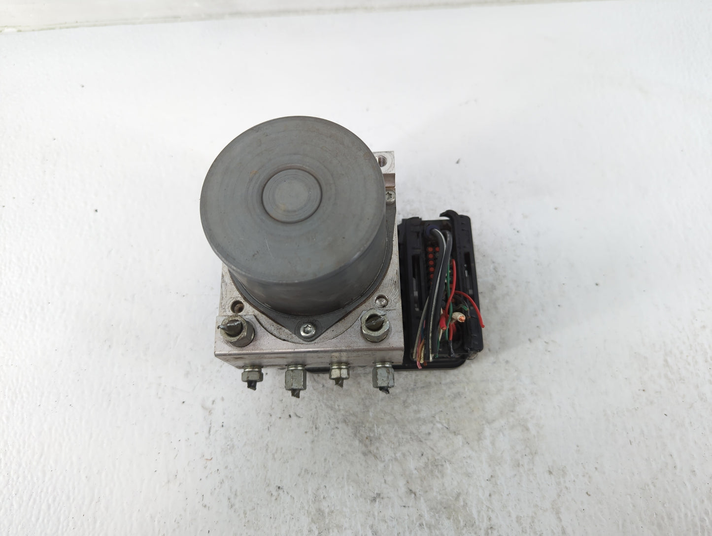 2018-2020 Infiniti Qx60 ABS Pump Control Module Replacement P/N:47660 9PP1B Fits Fits 2018 2019 2020 OEM Used Auto Parts - Oemusedautoparts1.com