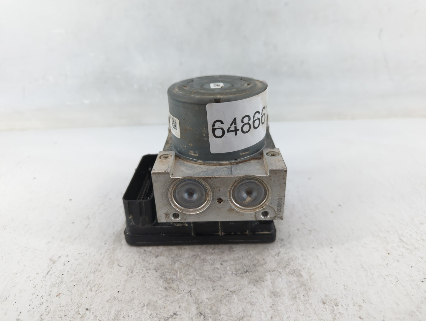 2017 Ford Explorer ABS Pump Control Module Replacement P/N:HB53-2C405-AB Fits OEM Used Auto Parts - Oemusedautoparts1.com