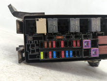 2016-2018 Honda Hr-V Fusebox Fuse Box Panel Relay Module P/N:4063 Y-1 1 Fits Fits 2016 2017 2018 OEM Used Auto Parts