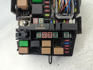 2014-2015 Kia Optima Fusebox Fuse Box Panel Relay Module P/N:91955-2T740QQK Fits Fits 2014 2015 OEM Used Auto Parts