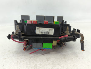 2003-2006 Chevrolet Suburban 1500 Fusebox Fuse Box Panel Relay Module P/N:15115615-02 Fits Fits 2003 2004 2005 2006 OEM Used Auto Parts