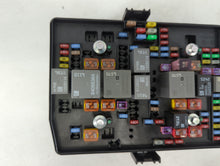 2019-2021 Chevrolet Silverado 1500 Fusebox Fuse Box Panel Relay Module P/N:84518644_01 Fits Fits 2019 2020 2021 OEM Used Auto Parts