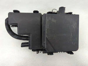 2017-2020 Nissan Rogue Fusebox Fuse Box Panel Relay Module P/N:284B7 5NA0B Fits Fits 2017 2018 2019 2020 OEM Used Auto Parts