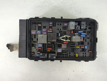 2018-2019 Chevrolet Malibu Fusebox Fuse Box Panel Relay Module P/N:84586305_02 Fits Fits 2018 2019 OEM Used Auto Parts