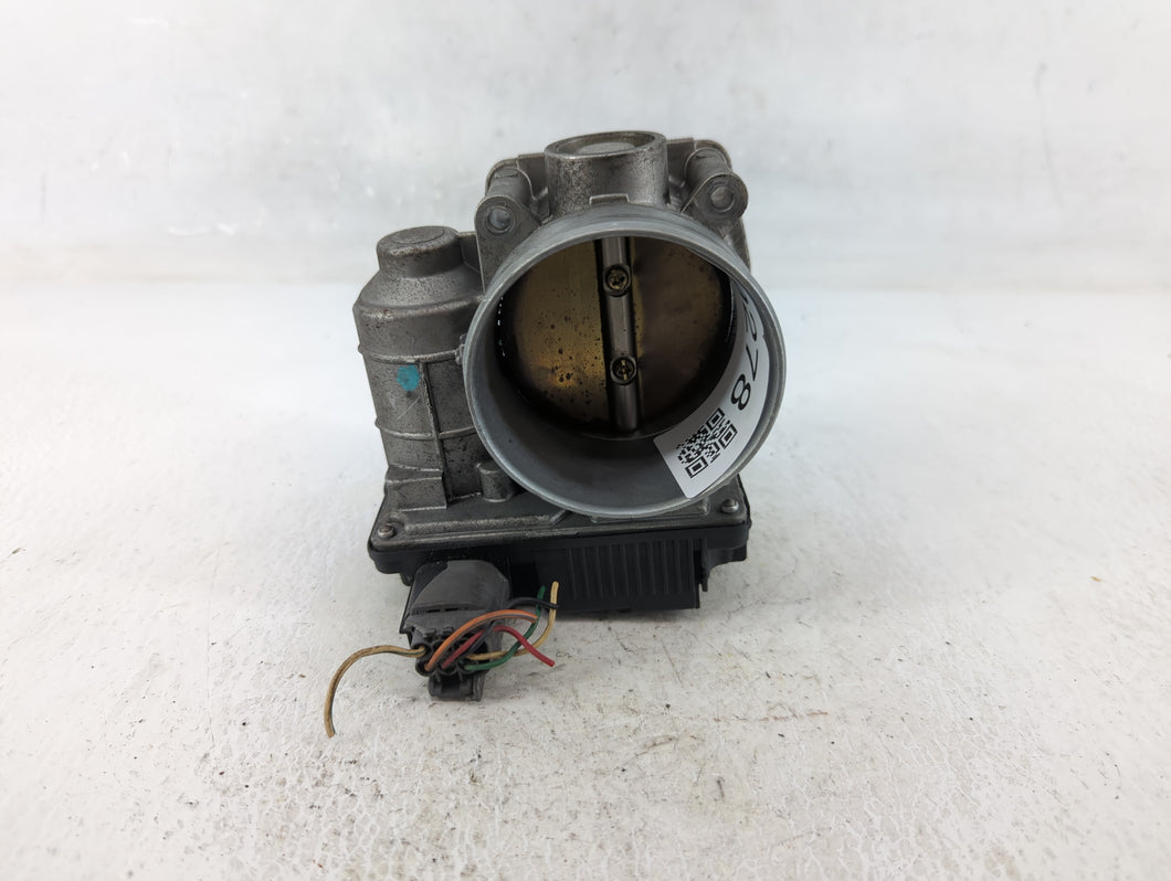 2003-2006 Nissan 350z Throttle Body P/N:RME70-04U Fits Fits 2002 2003 2004 2005 2006 OEM Used Auto Parts