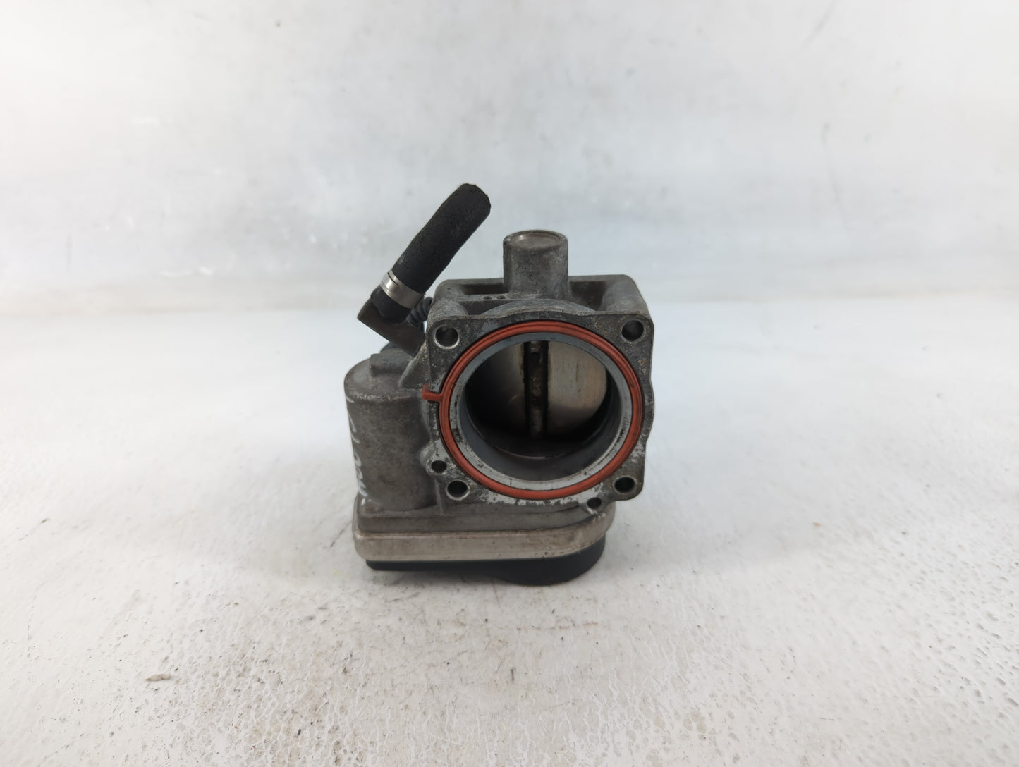 2005 Mini Cooper Throttle Body P/N:1354 1503 358-03 Fits OEM Used Auto Parts - Oemusedautoparts1.com