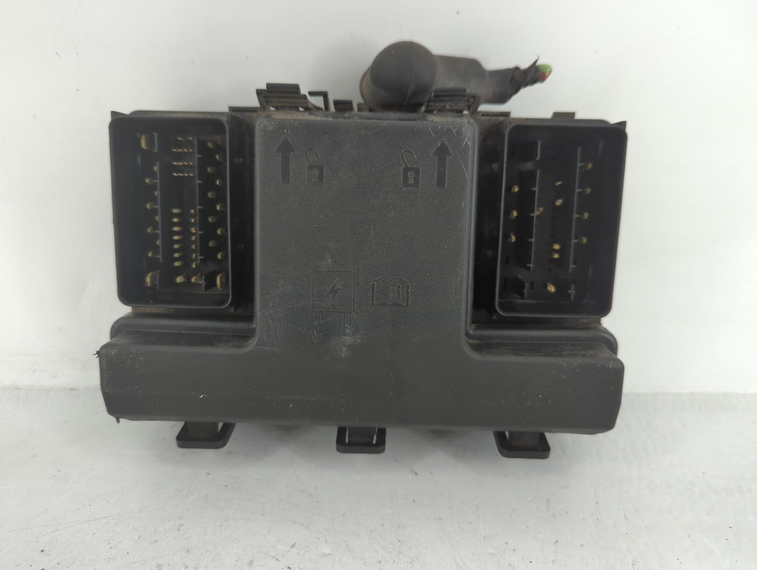 2013-2014 Ford Fusion Fusebox Fuse Box Panel Relay Module P/N:DG9T14A075AA Fits Fits 2013 2014 OEM Used Auto Parts