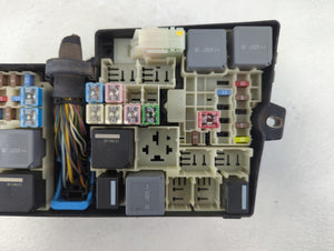 2013-2016 Ford Escape Fusebox Fuse Box Panel Relay Module P/N:5B0Q10107 AV6T-14A067-AC Fits Fits 2013 2014 2015 2016 OEM Used Auto Parts