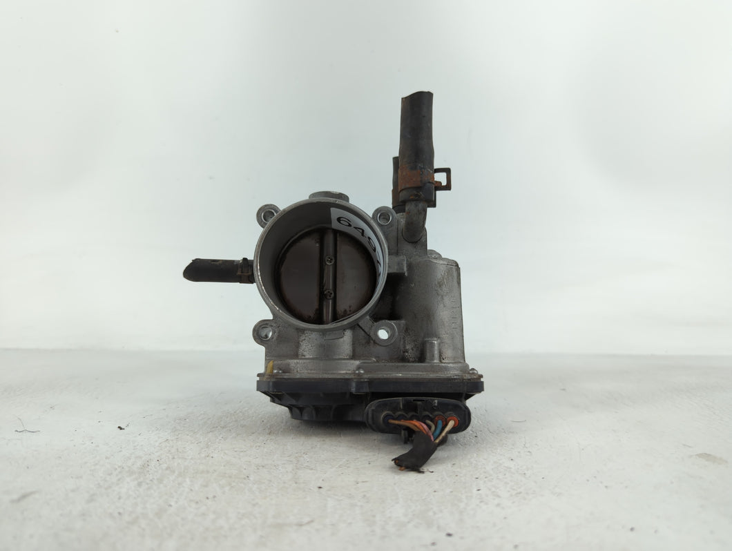 2012-2019 Kia Soul Throttle Body P/N:5301 12N16 35100-2B300 Fits Fits 2012 2013 2014 2015 2016 2017 2018 2019 OEM Used Auto Parts