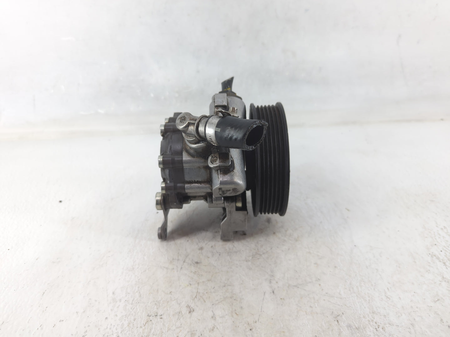 2004-2006 Bmw X5 Power Steering Column Pump Oem - Oemusedautoparts1.com