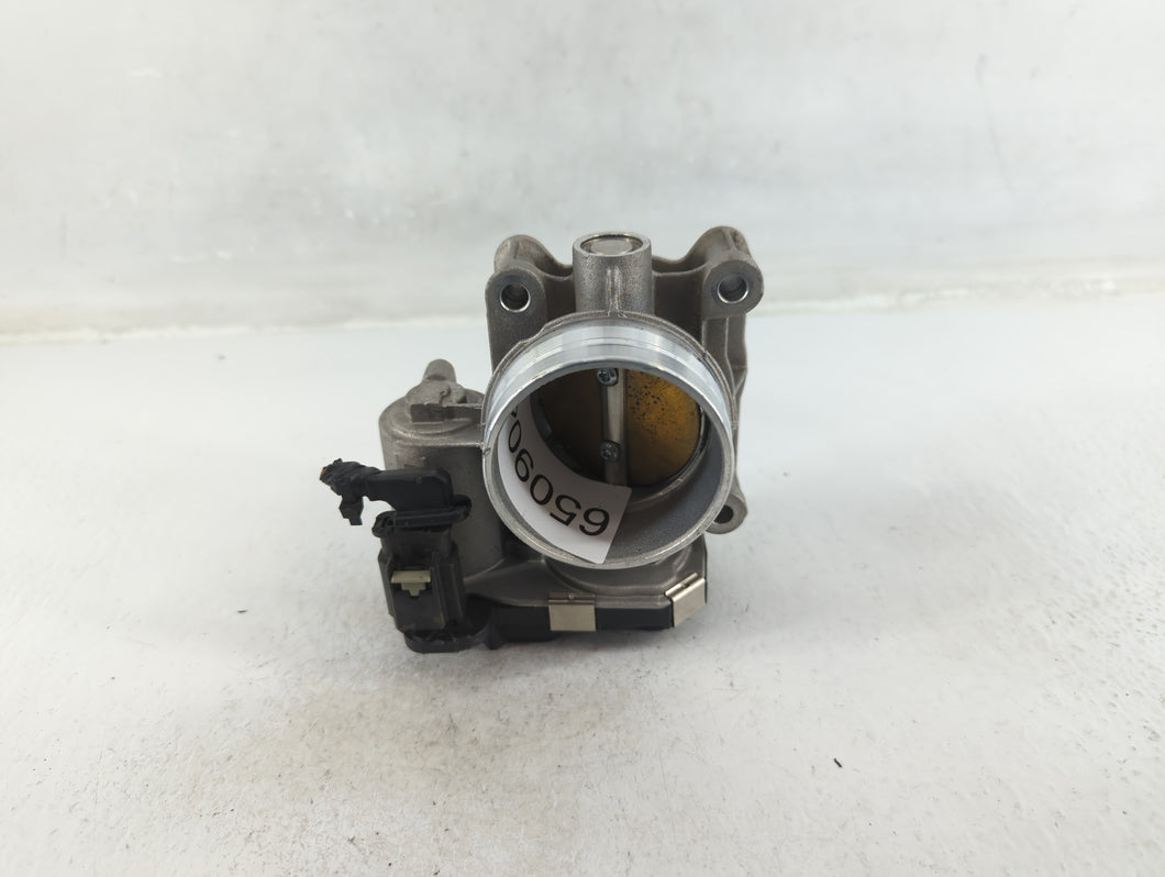 2014-2019 Cadillac Cts Throttle Body P/N:12670837AA Fits Fits 2013 2014 2015 2016 2017 2018 2019 2020 2021 OEM Used Auto Parts