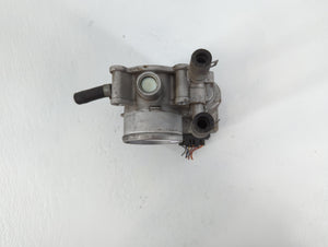 2012-2019 Kia Soul Throttle Body P/N:5302 1S09 35100-2B300 Fits Fits 2012 2013 2014 2015 2016 2017 2018 2019 OEM Used Auto Parts