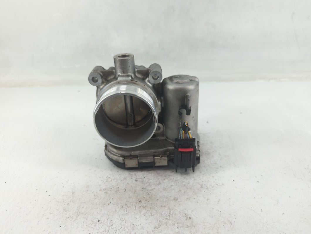 2015-2017 Land Rover Discovery Sport Throttle Body P/N:CM5E 9F991 AD Fits Fits 2014 2015 2016 2017 OEM Used Auto Parts