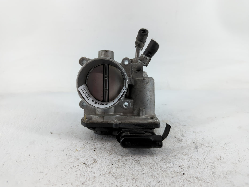 2014-2021 Hyundai Tucson Throttle Body P/N:35100-2E000 Fits Fits 2011 2012 2013 2014 2015 2016 2017 2018 2019 2020 2021 OEM Used Auto Parts