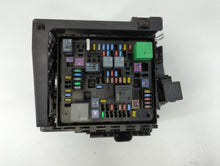 2018-2019 Chevrolet Traverse Fusebox Fuse Box Panel Relay Module P/N:7154-0936-30 Fits Fits 2018 2019 OEM Used Auto Parts