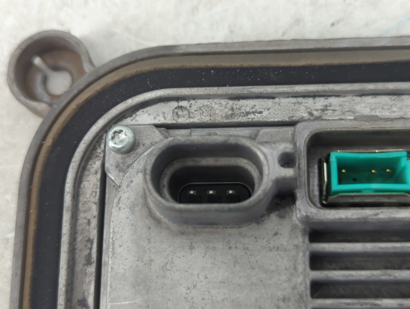Lincoln Navigator Headlight Ballast Head Light - Oemusedautoparts1.com