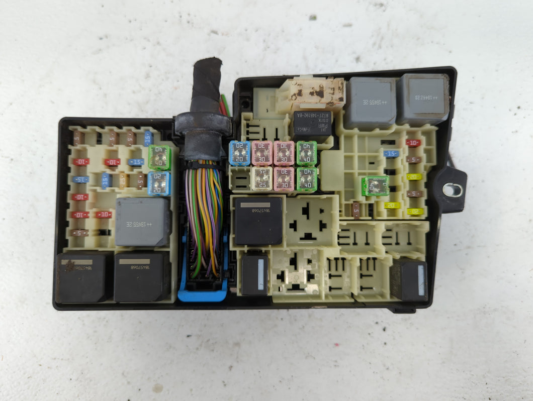 2019 Ford Escape Fusebox Fuse Box Panel Relay Module P/N:E02345500 AV6T-14A067-AD Fits OEM Used Auto Parts