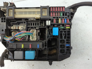 2009-2013 Toyota Corolla Fusebox Fuse Box Panel Relay Module P/N:82662-02270 Fits Fits 2009 2010 2011 2012 2013 2014 OEM Used Auto Parts