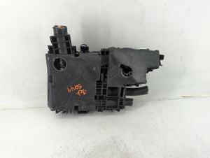 2014-2016 Nissan Rogue Fusebox Fuse Box Panel Relay Module P/N:675720638 284B7 4CE0A Fits Fits 2014 2015 2016 OEM Used Auto Parts