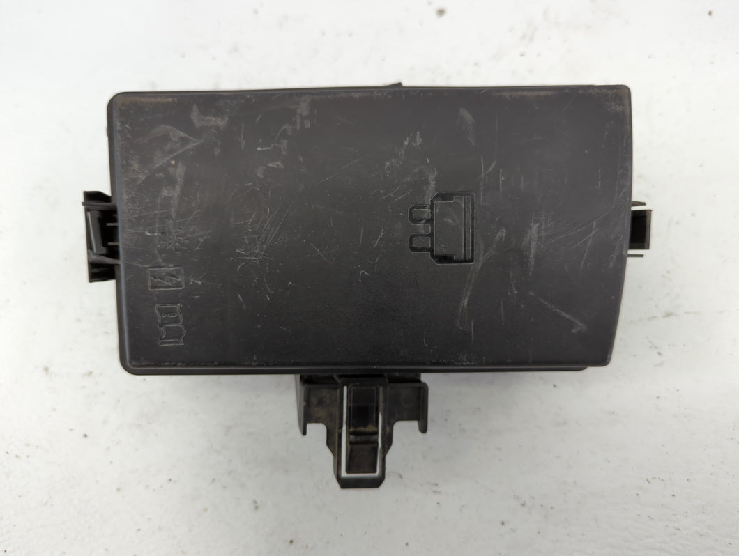 2020-2022 Volkswagen Atlas Fusebox Fuse Box Panel Relay Module P/N:PA6-GB20+GF10 5Q0 907 361 D Fits Fits 2020 2021 2022 OEM Used Auto Parts