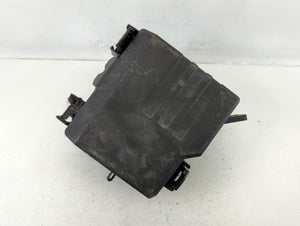 2019-2020 Hyundai Santa Fe Fusebox Fuse Box Panel Relay Module P/N:91956-S2021 91956-S2020 Fits Fits 2019 2020 OEM Used Auto Parts