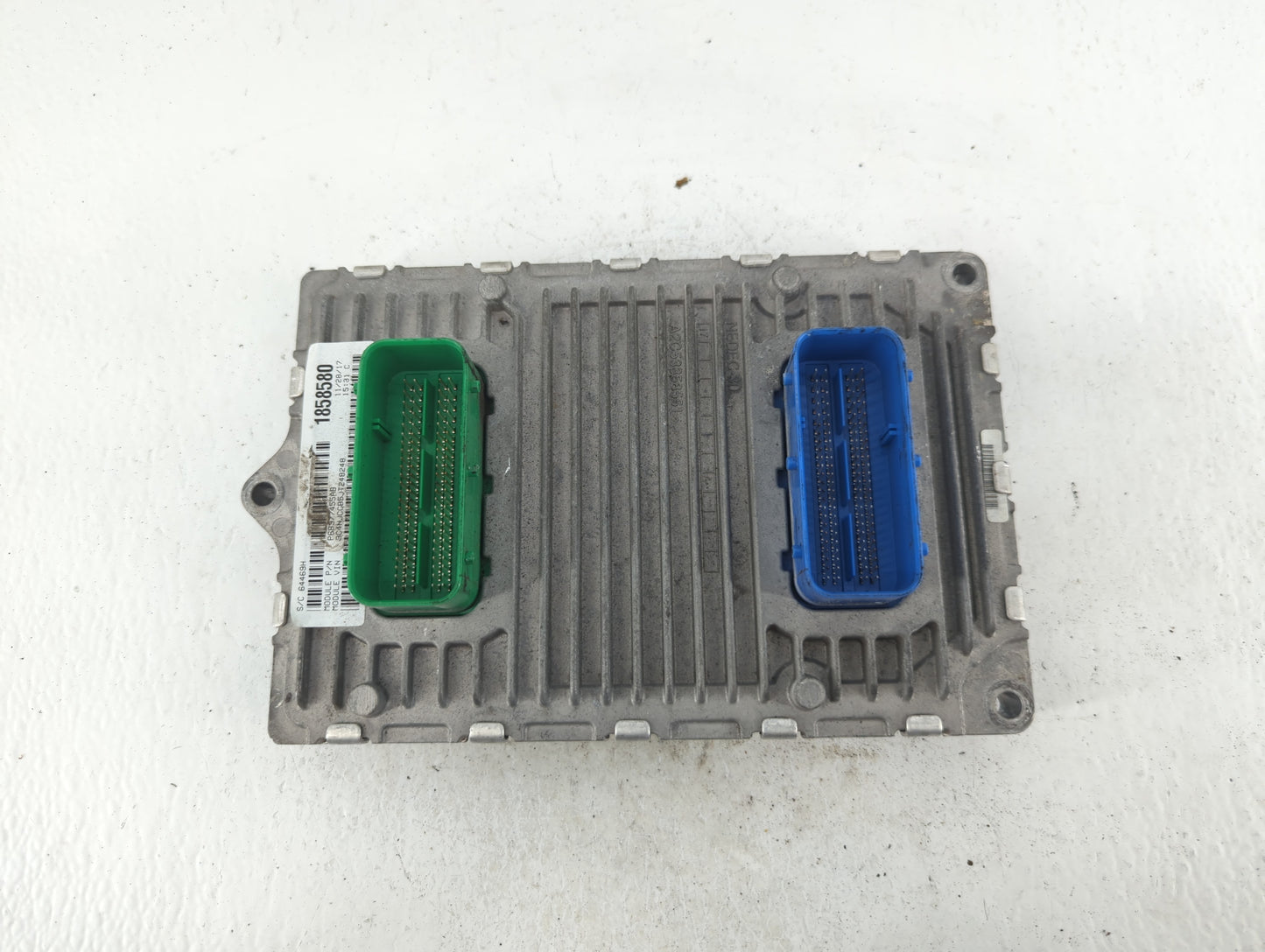 2018 Jeep Compass PCM Engine Control Computer ECU ECM PCU OEM P/N:P68342095AA Fits OEM Used Auto Parts - Oemusedautoparts1.com