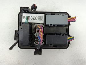 2016-2017 Chevrolet Equinox Fusebox Fuse Box Panel Relay Module P/N:84080470_01 Fits Fits 2016 2017 OEM Used Auto Parts