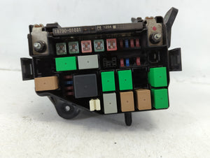 2015-2017 Hyundai Accent Fusebox Fuse Box Panel Relay Module P/N:2214A21096 91420-1R760 Fits Fits 2015 2016 2017 OEM Used Auto Parts