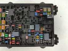 2019 Chevrolet Suburban 1500 Fusebox Fuse Box Panel Relay Module P/N:718845576 84114437 Fits Fits 2015 2016 2017 2018 2020 OEM Used Auto Parts