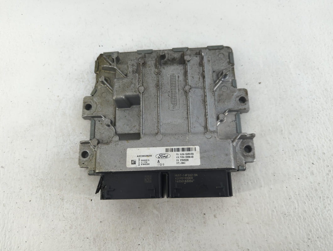 2017-2019 Ford Escape PCM Engine Control Computer ECU ECM PCU OEM P/N:HJ5A-12A650-MA Fits Fits 2017 2018 2019 OEM Used Auto Parts