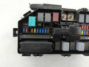 2021-2022 Honda Pilot Fusebox Fuse Box Panel Relay Module P/N:350RD26044 TG7 A010 A0 Fits Fits 2021 2022 OEM Used Auto Parts