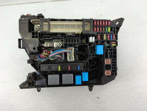 2009-2013 Toyota Corolla Fusebox Fuse Box Panel Relay Module P/N:82662-02270 Fits Fits 2009 2010 2011 2012 2013 2014 OEM Used Auto Parts