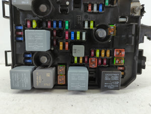 2018-2020 Buick Encore Fusebox Fuse Box Panel Relay Module P/N:C0001577 30959L 42624875 Fits Fits 2018 2019 2020 OEM Used Auto Parts