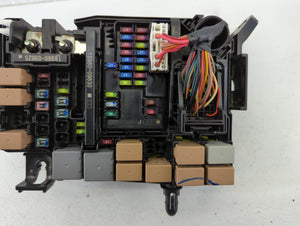 2018 Hyundai Elantra Fusebox Fuse Box Panel Relay Module P/N:91956-F2022 VS91200F3535AB Fits OEM Used Auto Parts