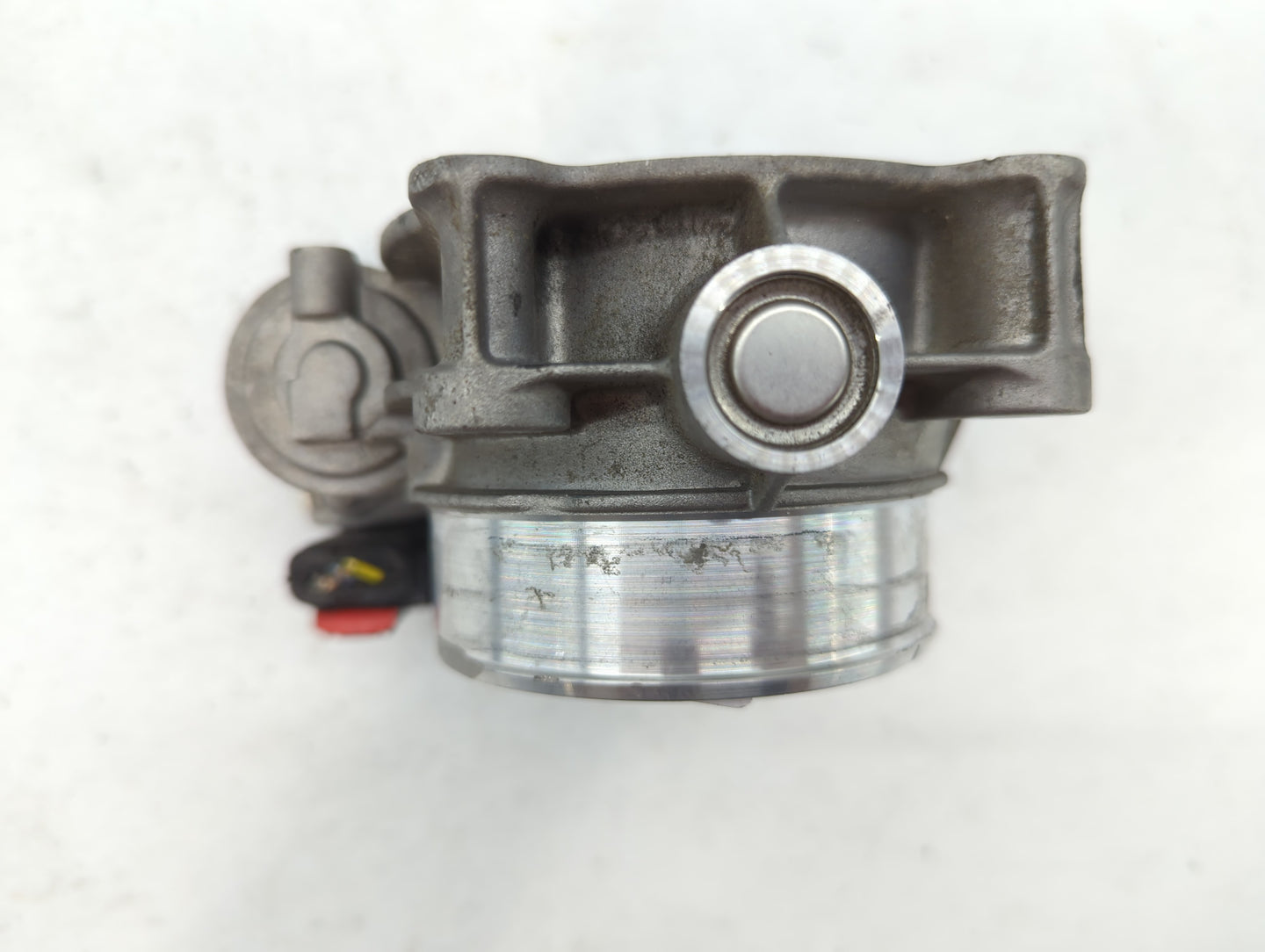 2013-2017 Gmc Terrain Throttle Body P/N:12670981AA Fits Fits 2012 2013 2014 2015 2016 2017 2018 2019 2020 2021 2022 OEM Used Auto Parts - Oemusedautoparts1.com