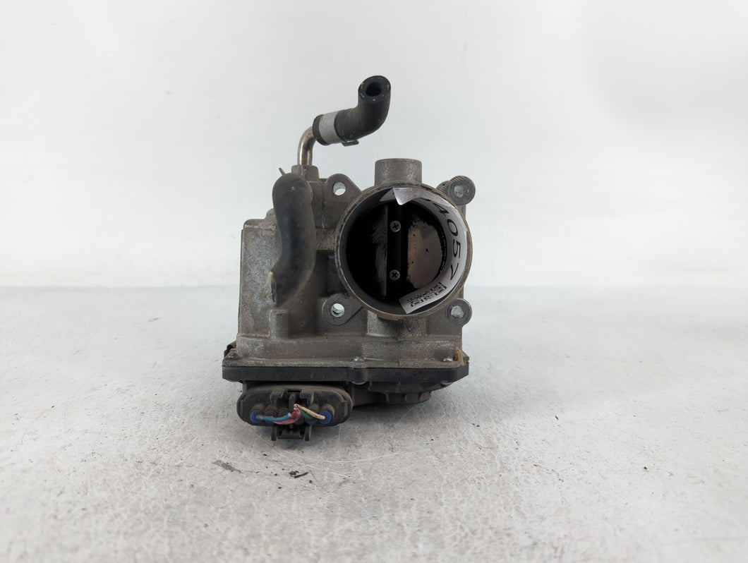 2014 Nissan Versa Note Throttle Body Fits Fits 2012 2013 2015 2016 2017 2018 2019 OEM Used Auto Parts