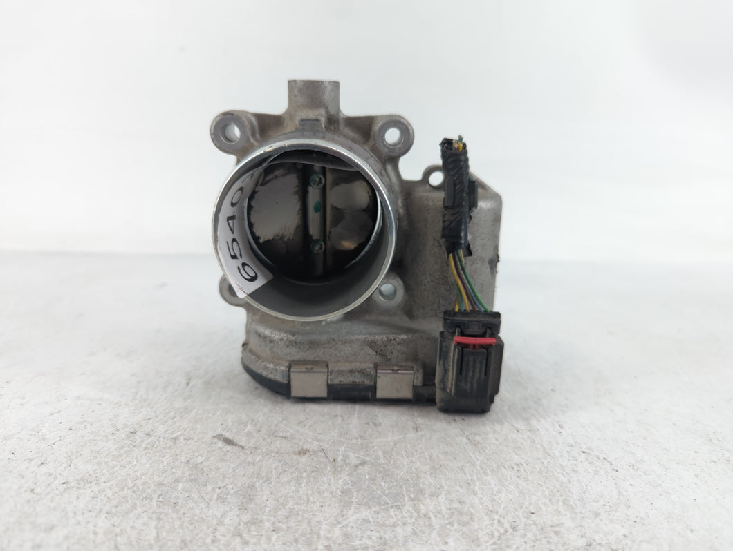 2014-2018 Ford Focus Throttle Body P/N:DS7E-9F991-BB Fits Fits 2014 2015 2016 2017 2018 2019 2020 2021 2022 OEM Used Auto Parts