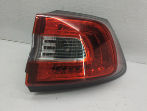 2014-2018 Jeep Cherokee Tail Light Assembly Passenger Right OEM P/N:49033 102906AC Fits Fits 2014 2015 2016 2017 2018 OEM Used Auto Parts