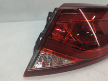 2015-2016 Chrysler 200 Tail Light Assembly Passenger Right OEM P/N:BDM92402000 Fits Fits 2015 2016 OEM Used Auto Parts