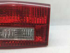 2005 Honda Accord Tail Light Assembly Passenger Right OEM P/N:UM20D Fits OEM Used Auto Parts