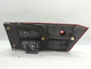 2005 Honda Accord Tail Light Assembly Passenger Right OEM P/N:UM20D Fits OEM Used Auto Parts